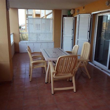 Apartmento Playa Almarda. Piscina&Parking Ngoại thất bức ảnh