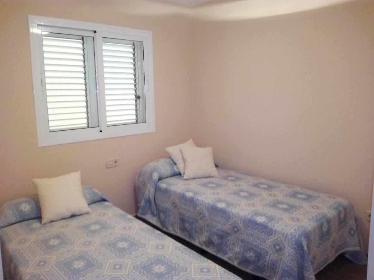 Apartmento Playa Almarda. Piscina&Parking Ngoại thất bức ảnh
